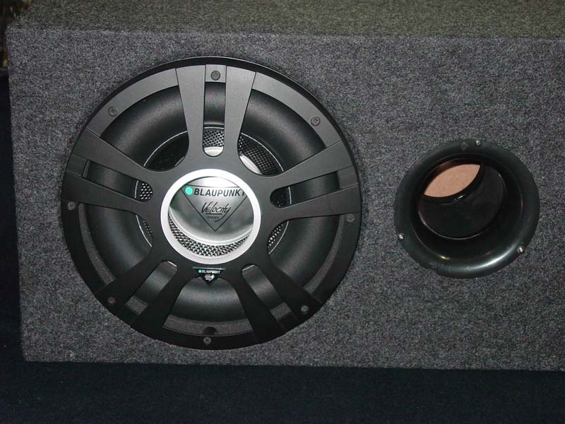 블라우풍트 VPW300, VPW380 우퍼와 우퍼박스A급