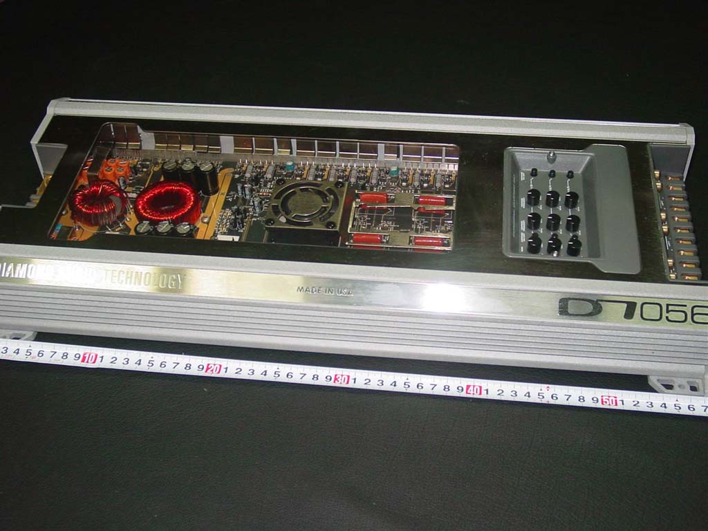 다이아몬드 D7056