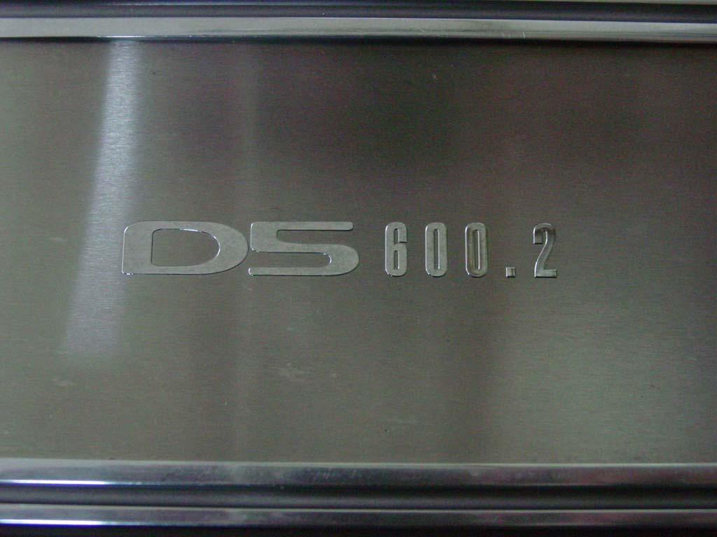 다이아몬드 D5 600.2 2채널앰프