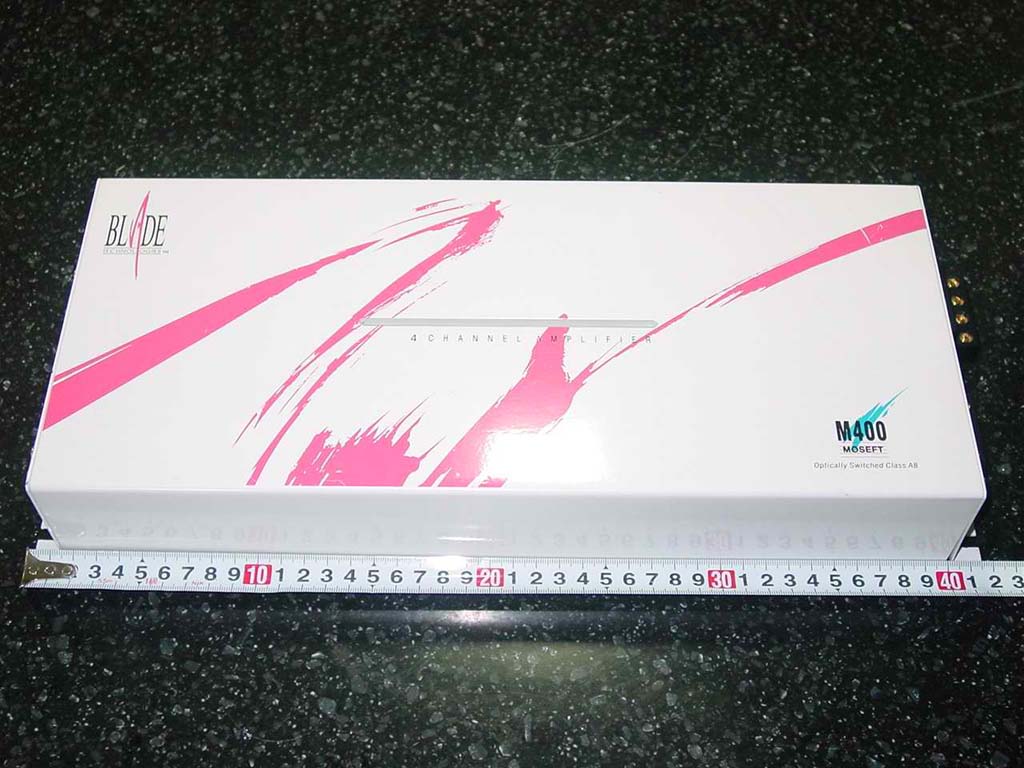 블레이드 M400 4채널 앰프 신동품