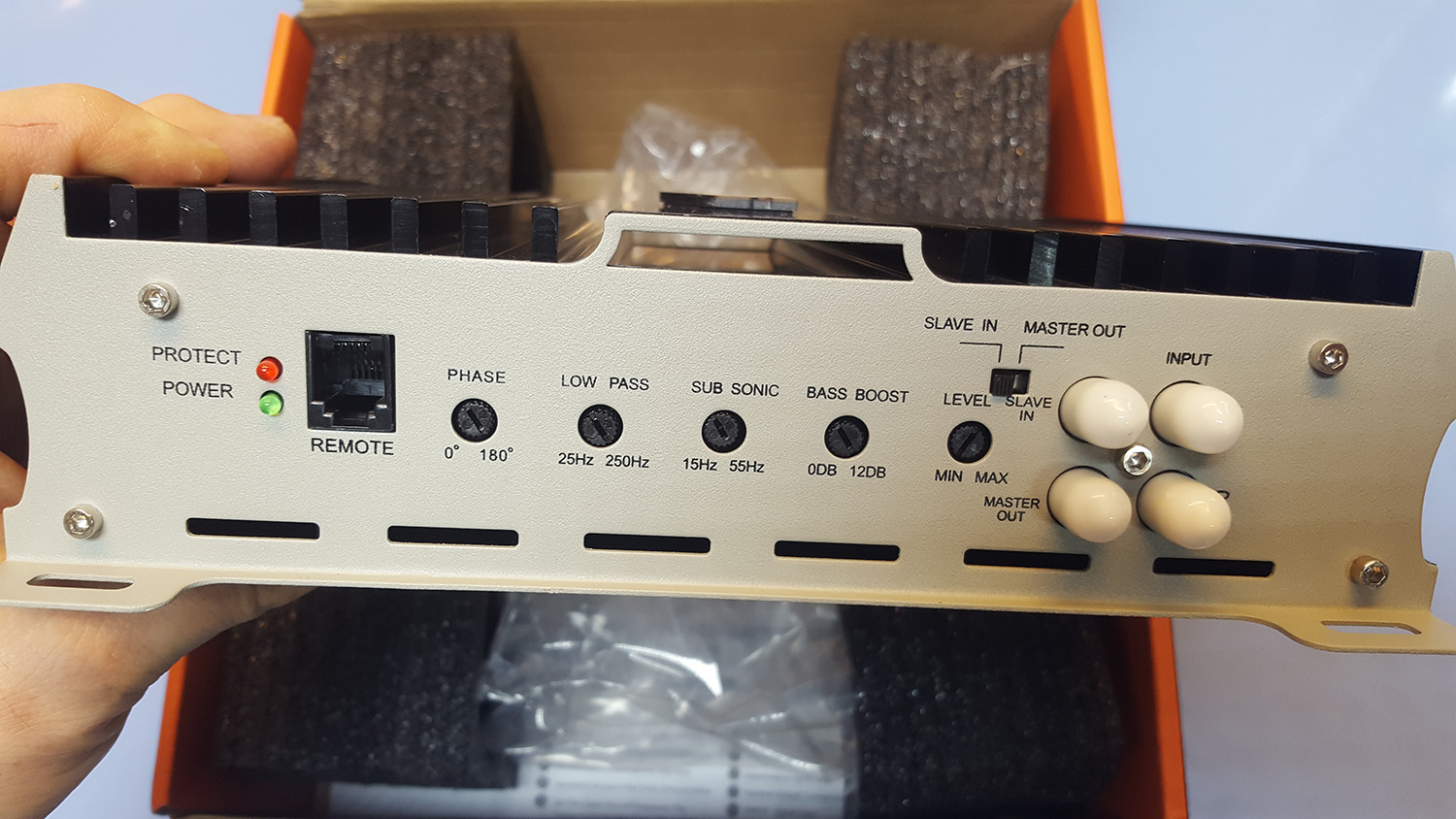 SOUER 800D 컴팩트 사이즈 우퍼전용 앰프