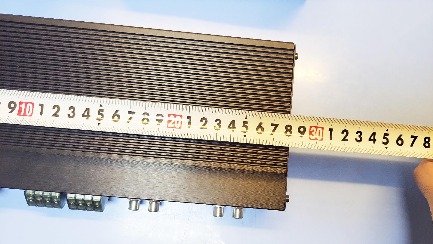 노브랜드 150와트 4채널 컴팩트 사이즈 앰프