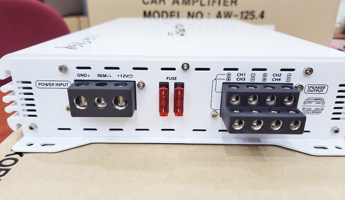 울프람 125와트 4채널 AB클라스 앰프