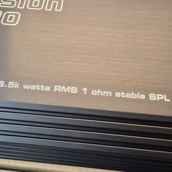 XA-SPL 6500D 대출력 우퍼전용 앰프