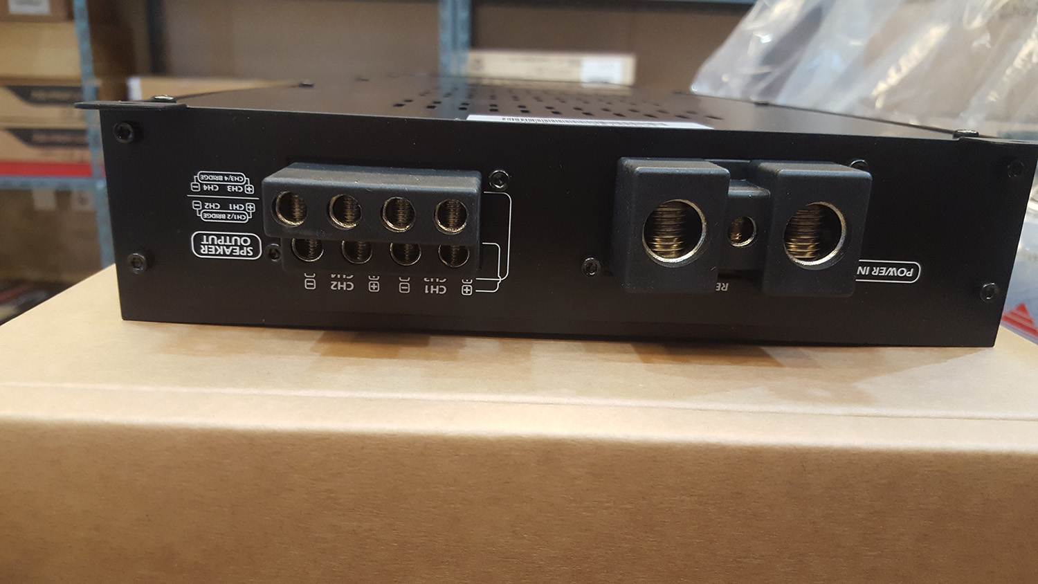 TWISTED SOUND 200.4  4채널앰프 AB클라스