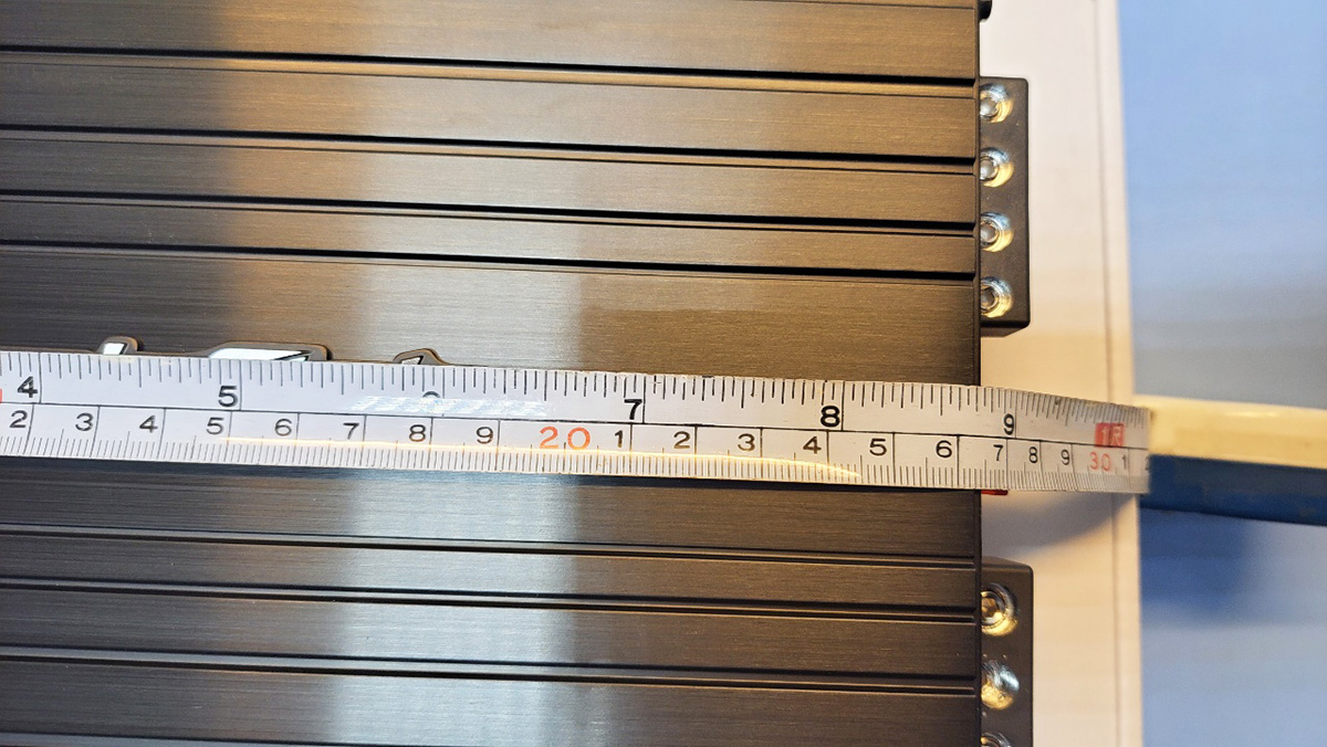 다이나믹 300.2  컴팩트 사이즈 앰프